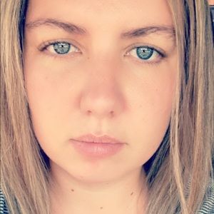 Meet your Posher, Kaitlyn